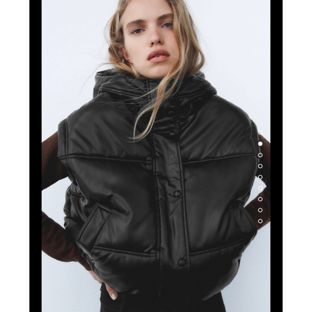 ZARA - ZARA フェイクレザーパフベストの通販 by jewel's shop|ザラ