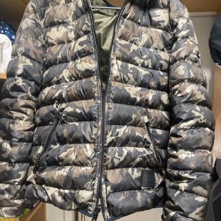 レオパードフラワーブラック COACH N-3B インナーダウン付き
