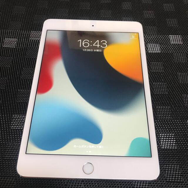 タブレットiPad mini4 16GB wifi&セルラー シルバー美品