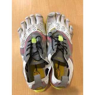 ビブラム(vibram)のV-Run  vibram fivefingers ビブラムファイブフィンガー(スニーカー)