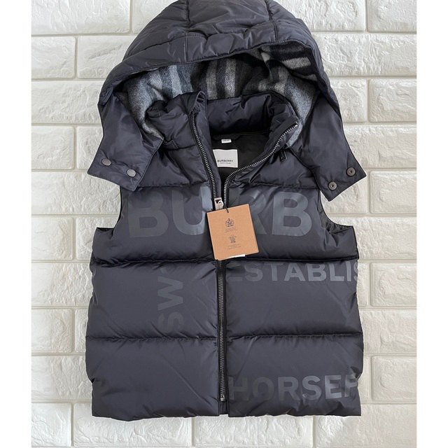 BURBERRY(バーバリー)のBurberry キッズ/ベビー/マタニティのキッズ服男の子用(90cm~)(ジャケット/上着)の商品写真