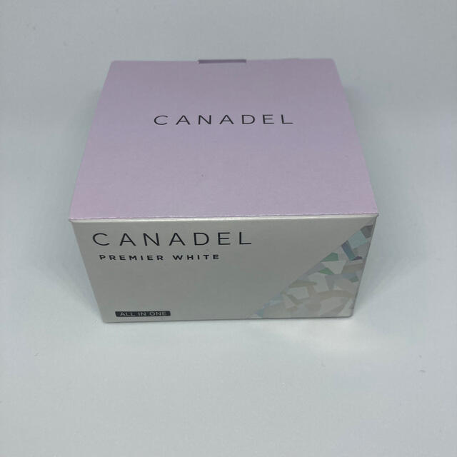 CANADEL カナデル プレミアホワイト オールインワン  58g コスメ/美容のスキンケア/基礎化粧品(オールインワン化粧品)の商品写真