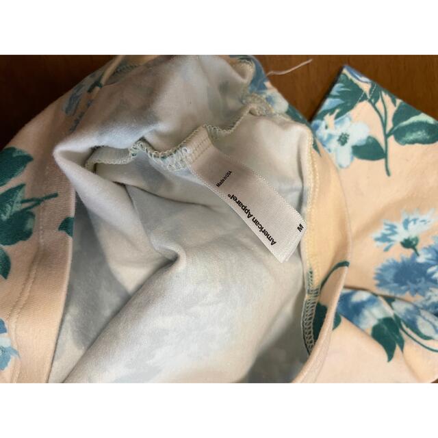 American Apparel(アメリカンアパレル)のアメリカンアパレル　花柄ミニ半袖 レディースのトップス(Tシャツ(半袖/袖なし))の商品写真
