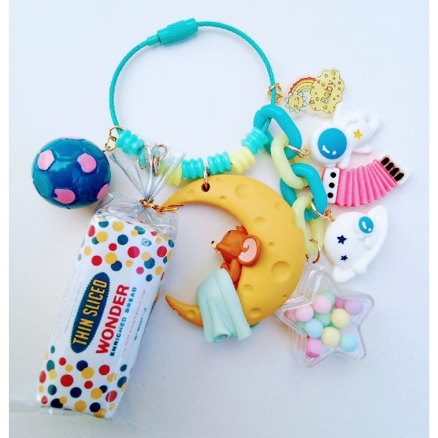 ハンドメイド☆彡☆彡 ジャラジャラキーホルダー☆彡☆彡 No.084