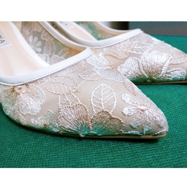 DIANA(ダイアナ)の【ぷぷ様専用】DIANAパンプス&グローブ レディースの靴/シューズ(ハイヒール/パンプス)の商品写真