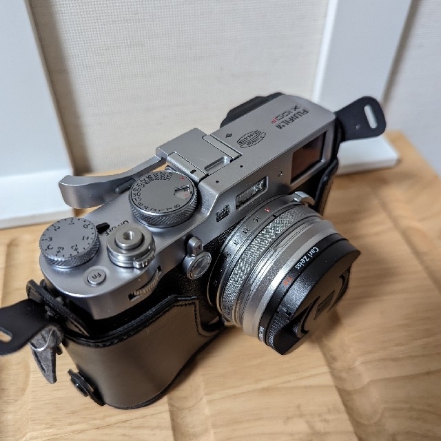 フジフィルムX100F　極上品