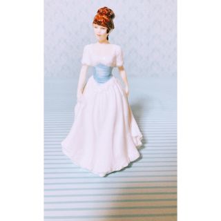 Royal Doulton - ロイヤルドルトン フィギュリン メロディーの通販 by ...