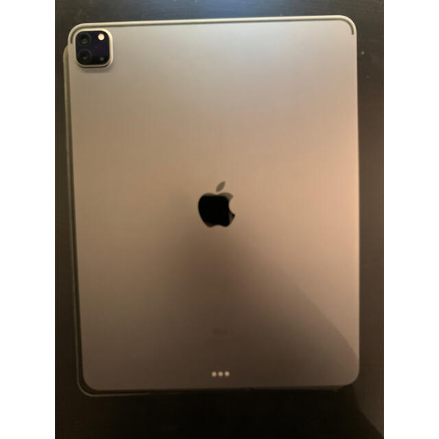 iPad(アイパッド)のiPad pro 12.9inch  第四世代　美品 スマホ/家電/カメラのPC/タブレット(タブレット)の商品写真