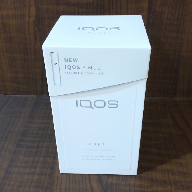 IQOS(アイコス)のももたんさん専用　箱無しなら500円引　アイコス3　マルチ　ホワイト メンズのファッション小物(タバコグッズ)の商品写真