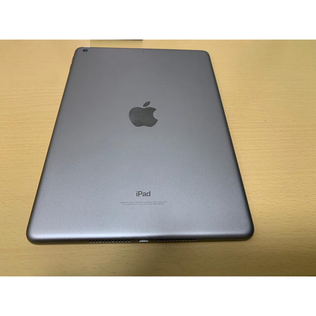 ［美品］ iPad 第6世代　32GB シルバー Wi-Fiモデル