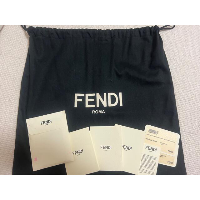 FENDI(フェンディ)のcheru様専用　FENDIバイザウェイハンドバックショルダー レディースのバッグ(ハンドバッグ)の商品写真