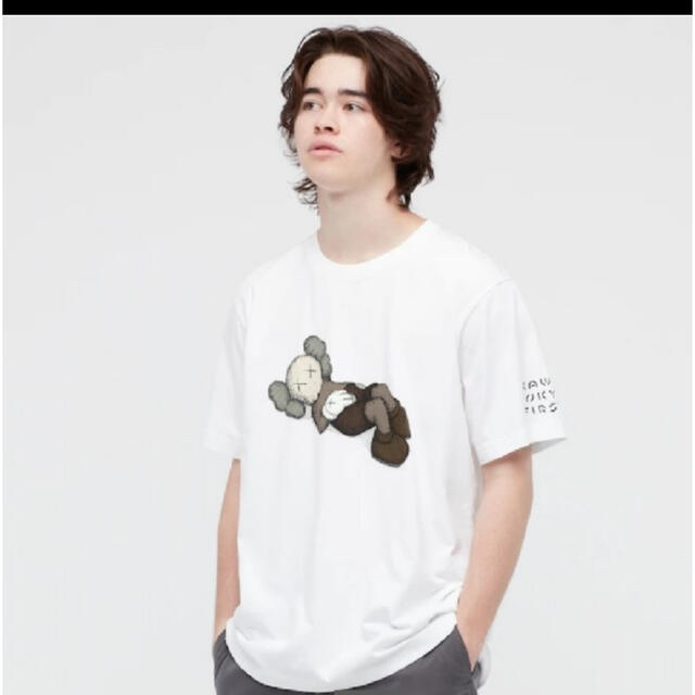 UNIQLO✕kaws　9/8販売　XXL Tシャツ２枚セット（白黒）