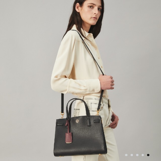 Tory Burch(トリーバーチ)のTory Burch☆カバン☆すー様専用☆ レディースのバッグ(ショルダーバッグ)の商品写真