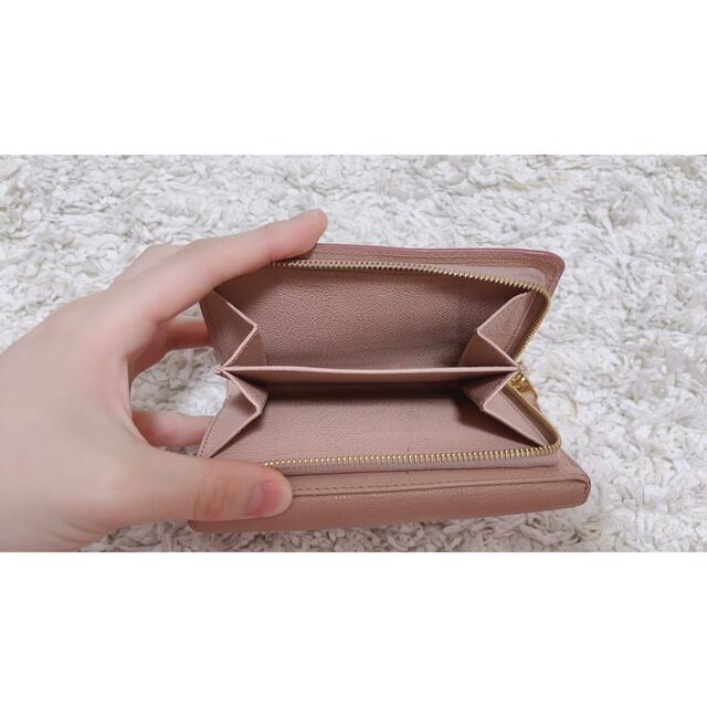 miumiu(ミュウミュウ)のmiumiu 財布　ミュウミュウ レディースのファッション小物(財布)の商品写真