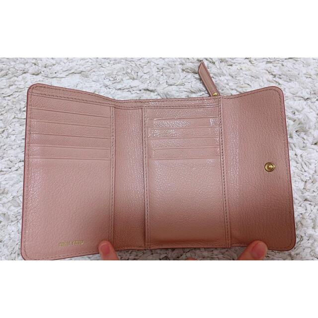 miumiu(ミュウミュウ)のmiumiu 財布　ミュウミュウ レディースのファッション小物(財布)の商品写真