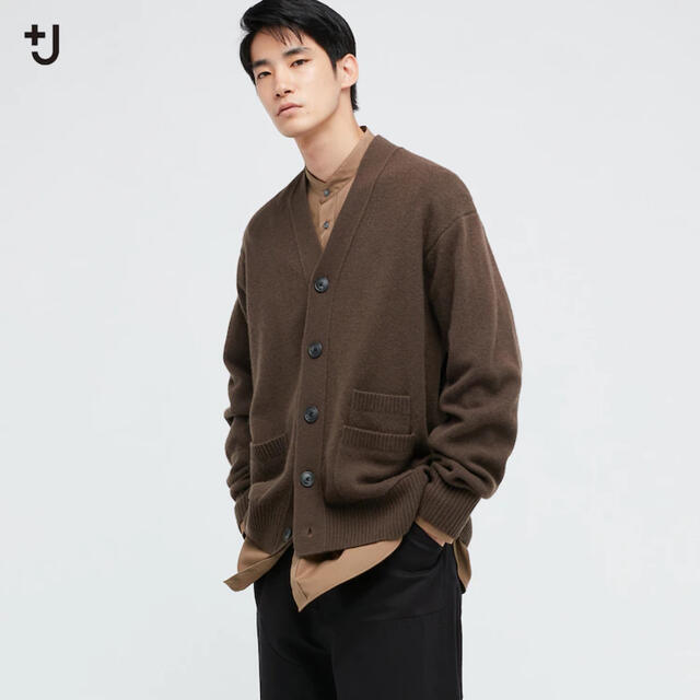 UNIQLO(ユニクロ)のプレミアムラムVネックカーディガン　XL メンズのトップス(カーディガン)の商品写真