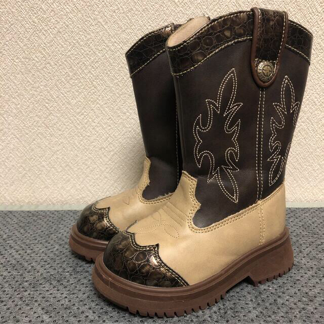 OshKosh(オシュコシュ)のオシュコシュ　ウエスタンブーツ　14cm　ユニセックス キッズ/ベビー/マタニティのベビー靴/シューズ(~14cm)(ブーツ)の商品写真