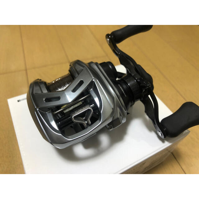 アルファス sv tw 800xhl 左ハンドル