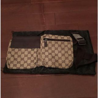 グッチ(Gucci)のGUCCI ウエストポーチ(ウエストポーチ)