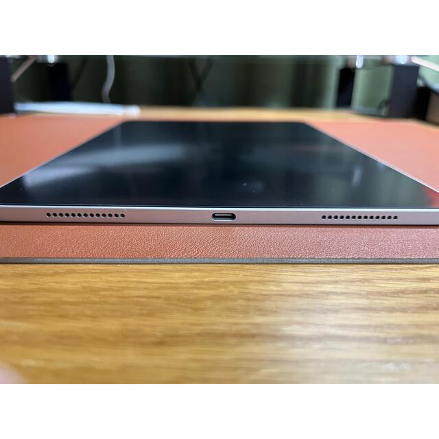 iPad(アイパッド)のiPad pro11インチ第1世代（2018）256GB シルバー スマホ/家電/カメラのPC/タブレット(タブレット)の商品写真