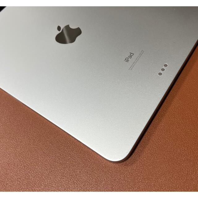 iPad(アイパッド)のiPad pro11インチ第1世代（2018）256GB シルバー スマホ/家電/カメラのPC/タブレット(タブレット)の商品写真