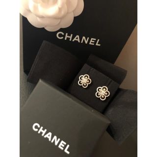 シャネル(CHANEL)のCHANEL ピアス　新古品(ピアス)