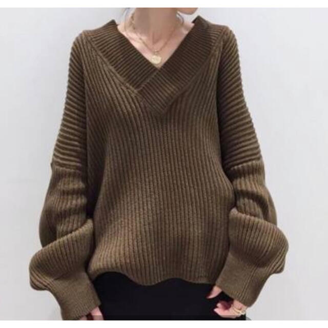 L'appartement】TWINS FLORENCE VNECK KNIT 【驚きの価格が実現 ...