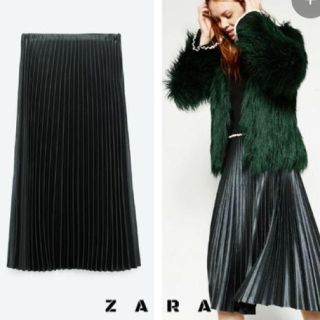 ザラ(ZARA)のZARA メタリックプリーツスート(ひざ丈スカート)