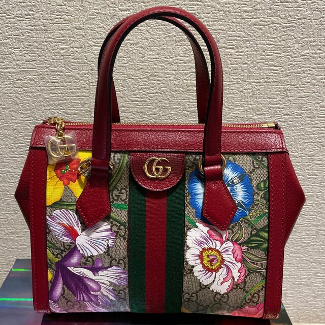 Gucci(グッチ)のGUCCI フローラ　ショルダーバック　ハンドバッグ レディースのバッグ(ハンドバッグ)の商品写真