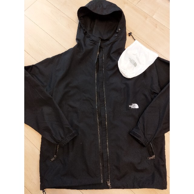 THE NORTH FACE　パーカー　上着