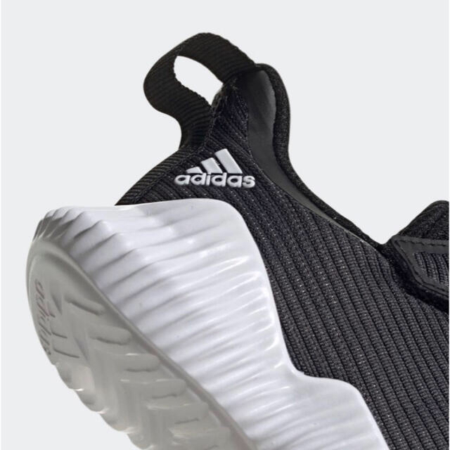 adidas(アディダス)のadidas 12cm 靴　★箱無しを希望の場合はお値下げします★ キッズ/ベビー/マタニティのベビー靴/シューズ(~14cm)(スニーカー)の商品写真