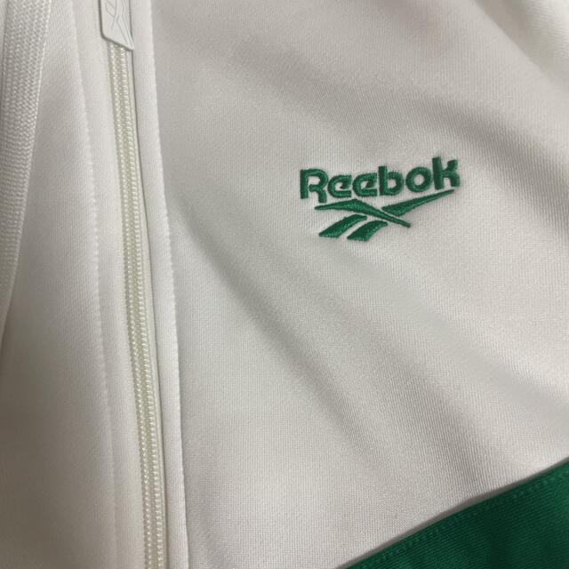 Reebok(リーボック)のReebok クロップド丈 ジップアップパーカー レディースのトップス(パーカー)の商品写真