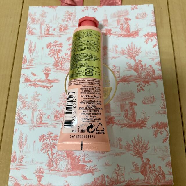 ロジェガレ　ハンドクリーム コスメ/美容のボディケア(ハンドクリーム)の商品写真