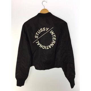 ステューシー(STUSSY)のstussy バックプリントブルゾン(ブルゾン)