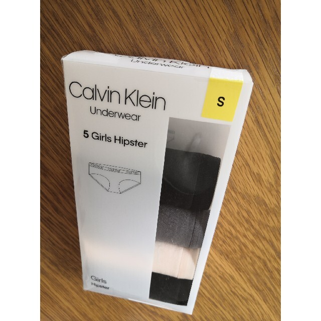 Calvin Klein - Calvin Klein girl'sショーツ 5枚セット サイズS Calvin Klein - Calvin Klein girl'sショーツ 5枚セット サイズS