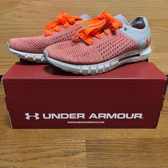 UNDER ARMOUR(アンダーアーマー)の【SALE】UNDER ARMOUR ランニングシューズ　26cm メンズの靴/シューズ(スニーカー)の商品写真