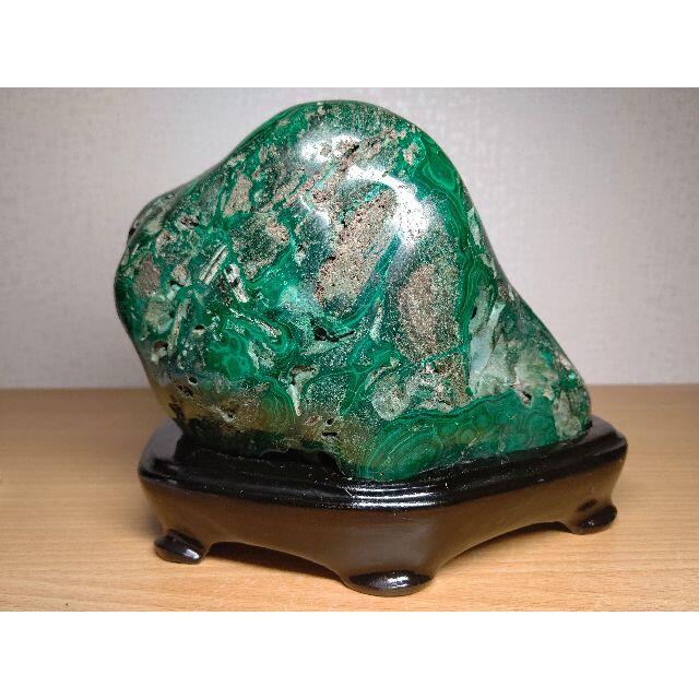 緑紋 2.3kg マラカイト 孔雀石 鑑賞石 原石 自然石 誕生石 水石 鉱物