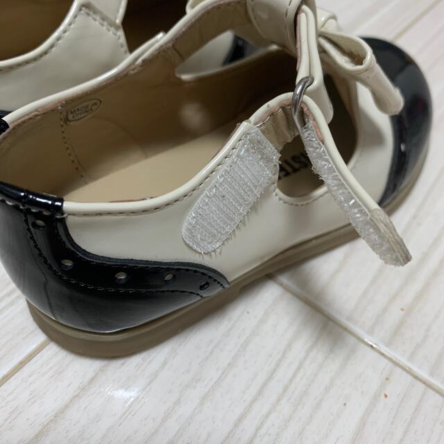 JENNI(ジェニィ)のSISTERJENNI 黒×白シューズ キッズ/ベビー/マタニティのキッズ靴/シューズ(15cm~)(フォーマルシューズ)の商品写真