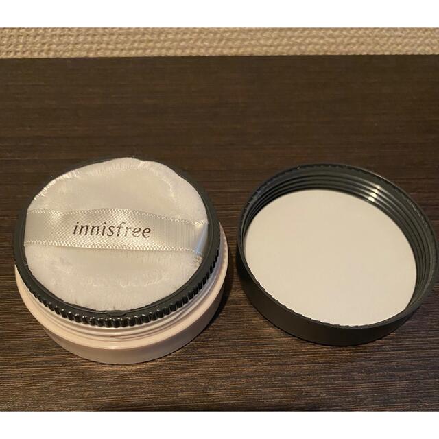 Innisfree(イニスフリー)のイニスフリー　ポアブラーパウダー コスメ/美容のベースメイク/化粧品(フェイスパウダー)の商品写真