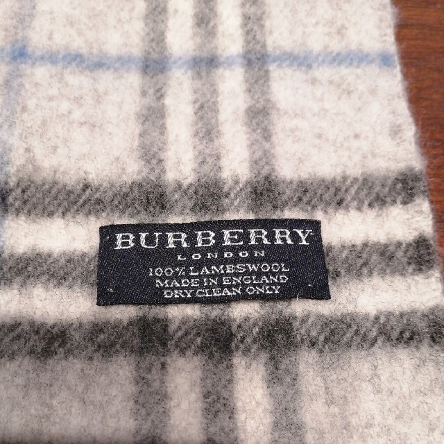 BURBERRY(バーバリー)のバーバリー　キッズ　マフラー　グレー系 キッズ/ベビー/マタニティのこども用ファッション小物(マフラー/ストール)の商品写真