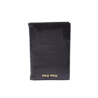 ミュウミュウ(miumiu)のミュウミュウ  パスポートカバー パスポートケース 黒(ウエストポーチ)