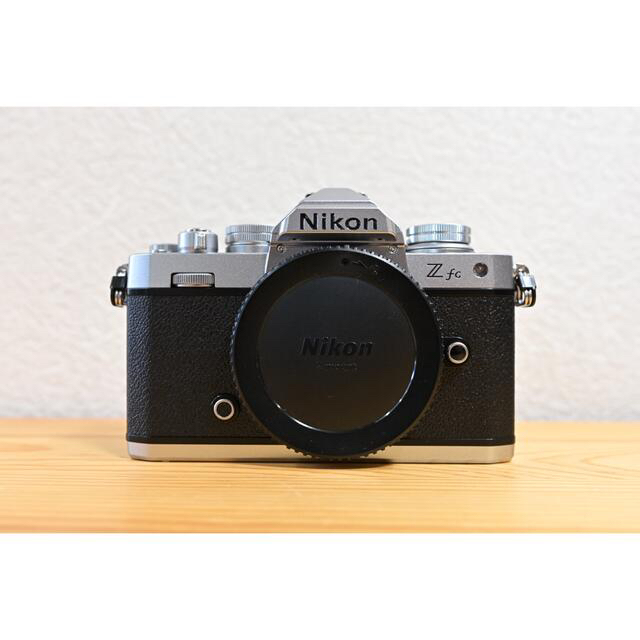 Nikon Zfc ボディ