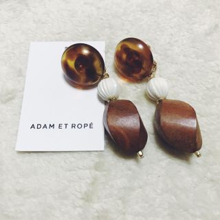 アダムエロぺ(Adam et Rope')の即完売！ADAM ET ROPEイヤリング(イヤリング)