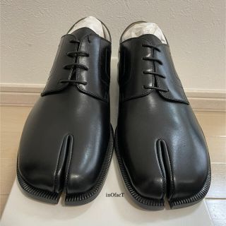 マルタンマルジェラ(Maison Martin Margiela)のメゾンマルジェラ タビ レザー レースアップ シューズ 黒 足袋 革靴(ドレス/ビジネス)