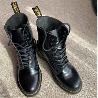 ドクターマーチン(Dr.Martens)のドクターマーチン✴︎8ホール　ヒールブーツ【39EU】(ブーツ)