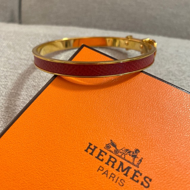 Hermes(エルメス)のエルメス　バングル レディースのアクセサリー(ブレスレット/バングル)の商品写真