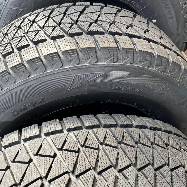 BRIDGESTONE(ブリヂストン)のミッキートンプソン クラシック3 ブラック 6穴 ブリザック 265/70R16 自動車/バイクの自動車(タイヤ・ホイールセット)の商品写真