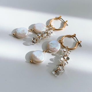 ドゥーズィエムクラス(DEUXIEME CLASSE)の【セール】Blanco. 高騰コインパール&チェコビーズ　チタンピアス(ピアス)