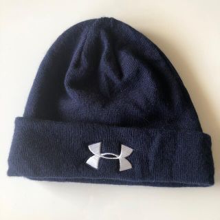 アンダーアーマー(UNDER ARMOUR)のUNDER ARMOUR 紺ニット帽(ニット帽/ビーニー)