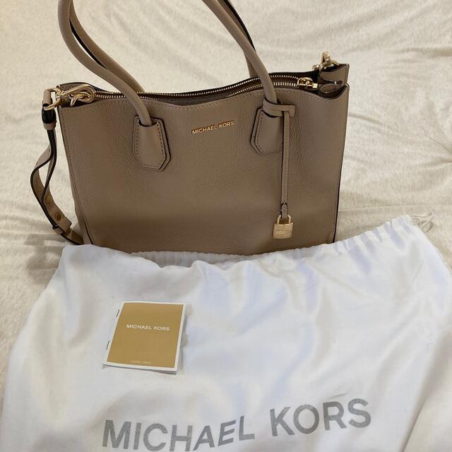 Michael Kors(マイケルコース)のMICHAEL KORS バッグ レディースのバッグ(ハンドバッグ)の商品写真